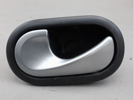 POIGNEE INTERIEURE PORTE AVANT GAUCHE RENAULT CLIO