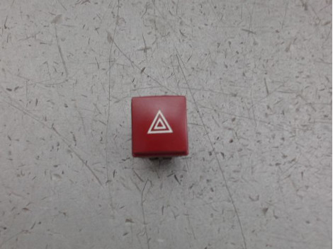 BOUTON DE WARNING PEUGEOT 207