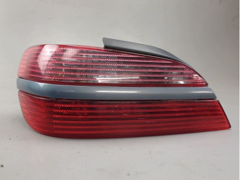 FEU ARRIERE GAUCHE  PEUGEOT 406