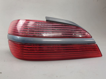 FEU ARRIERE GAUCHE  PEUGEOT 406