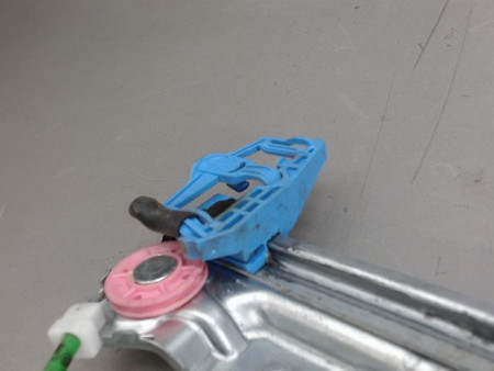 MECANISME LEVE-GLACE AVANT GAUCHE CITROEN C3