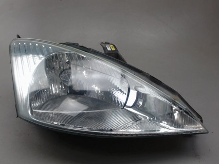 PHARE DROIT FORD FOCUS