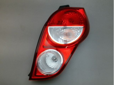 FEU ARRIERE DROIT CHEVROLET SPARK