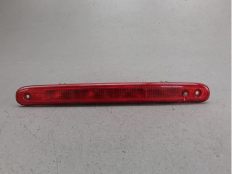 FEUX STOP SUPPLEMENTAIRE PEUGEOT 107