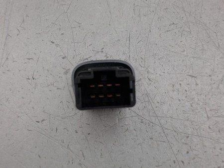 BOUTON DE WARNING RENAULT CLIO