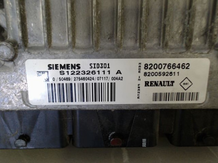 CALCULATEUR MOTEUR RENAULT MEGANE