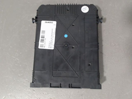 BOITIER GESTION HABITACLE PEUGEOT 208