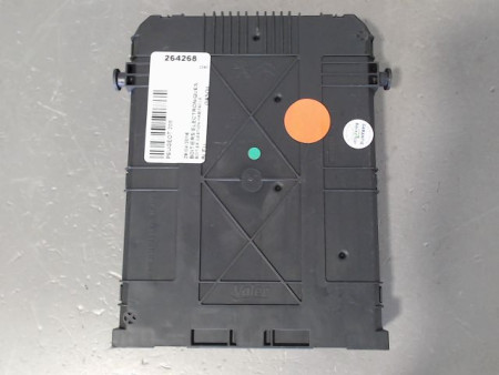 BOITIER GESTION HABITACLE PEUGEOT 208