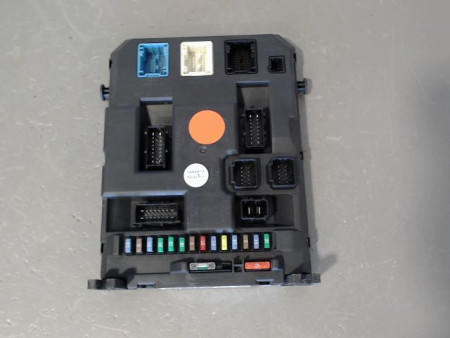 BOITIER GESTION HABITACLE PEUGEOT 207