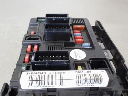 BOITE A FUSIBLES CITROEN BERLINGO