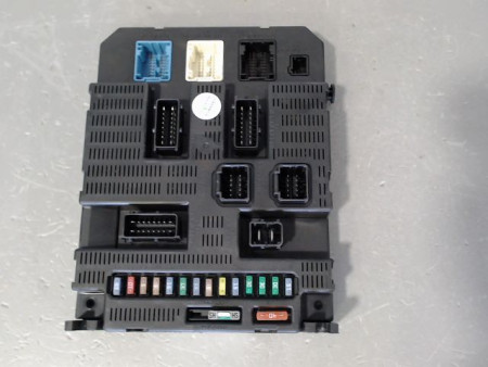 BOITIER GESTION HABITACLE CITROEN C4