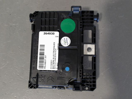 BOITE A FUSIBLES PEUGEOT 207
