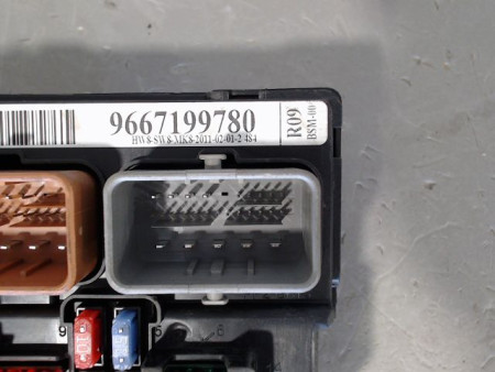BOITE A FUSIBLES CITROEN C3