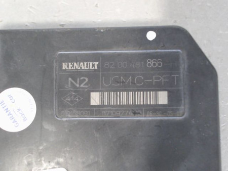 BOITE A FUSIBLES RENAULT MEGANE