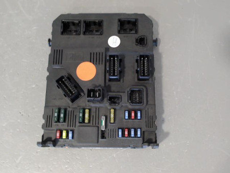 BOITIER GESTION HABITACLE PEUGEOT 407