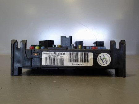 BOITIER GESTION HABITACLE PEUGEOT 407