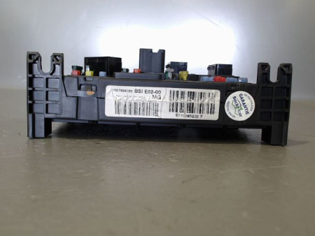 BOITIER GESTION HABITACLE PEUGEOT 206