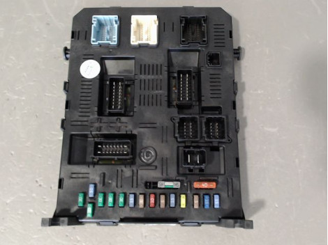 BOITIER GESTION HABITACLE PEUGEOT 307