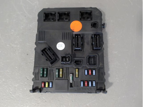 BOITIER GESTION HABITACLE PEUGEOT 407