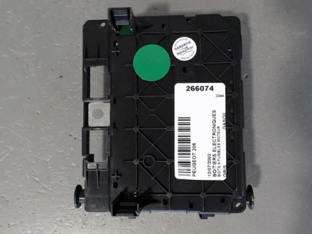 BOITE A FUSIBLES PEUGEOT 206