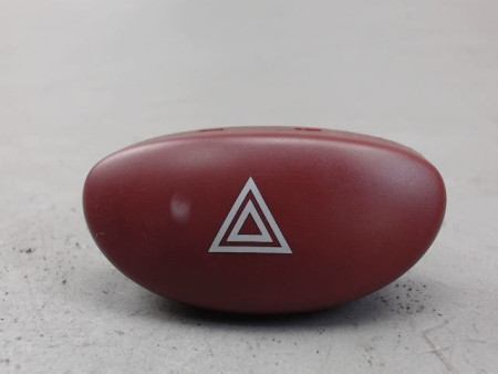 BOUTON DE WARNING PEUGEOT 206