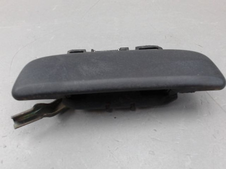 POIGNEE EXTERIEURE PORTE ARRIERE DROIT PEUGEOT 106