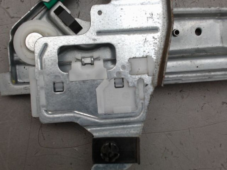 MECANISME LEVE-GLACE AVANT DROIT PEUGEOT 407