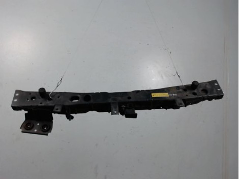 TRAVERSE SUPERIEURE ARMATURE AVANT NISSAN NOTE