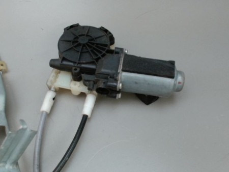 MECANISME LEVE-GLACE AVANT DROIT RENAULT MEGANE