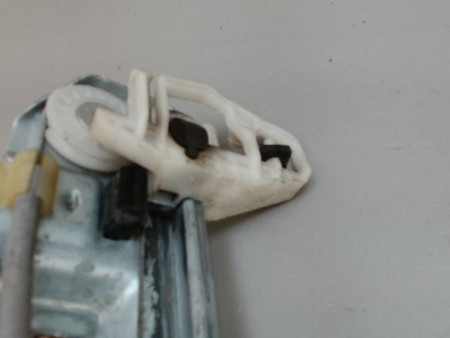 MECANISME LEVE-GLACE AVANT DROIT RENAULT MEGANE