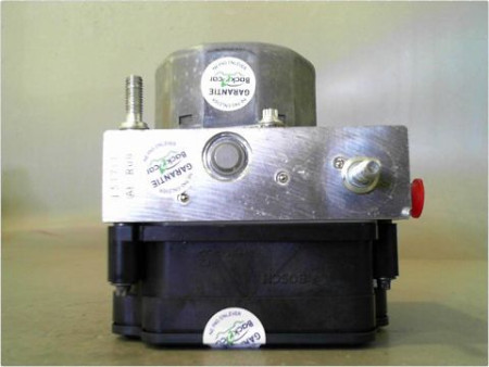 UNITE HYDRAULIQUE ABS DACIA SANDERO II 12-17