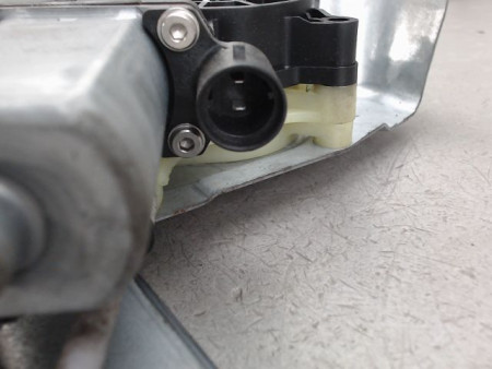 MECANISME LEVE-GLACE AVANT DROIT RENAULT KANGOO