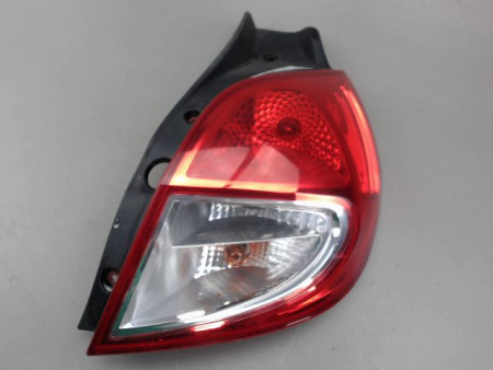 FEU ARRIERE DROIT RENAULT CLIO