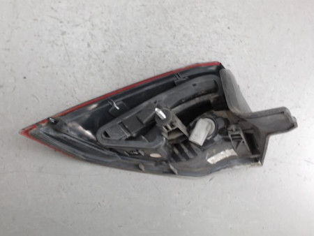 FEU ARRIERE DROIT RENAULT LAGUNA