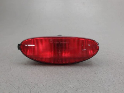 FEU BROUILLARD CENTRAL ARRIERE PEUGEOT 206