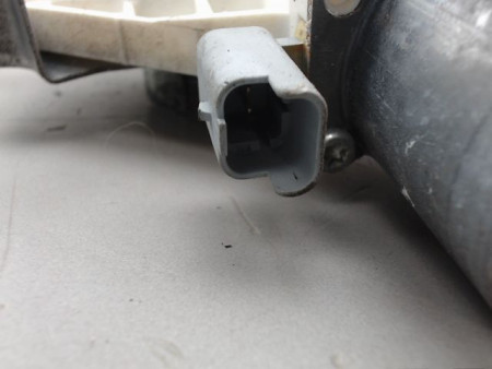 MECANISME LEVE-GLACE AVANT GAUCHE NISSAN MICRA