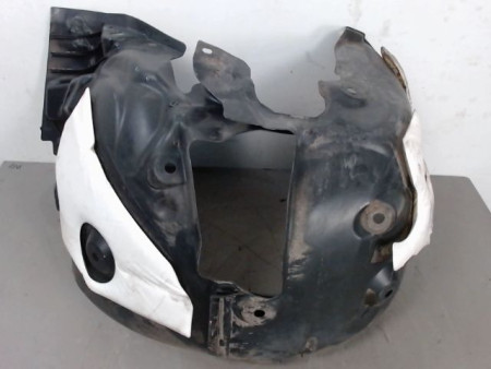 PARE-BOUE AVANT DROIT RENAULT MEGANE
