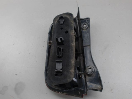 FEU ARRIERE DROIT NISSAN MICRA