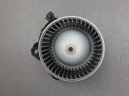 MOTEUR VENTILATEUR CHAUFFAGE FIAT PUNTO
