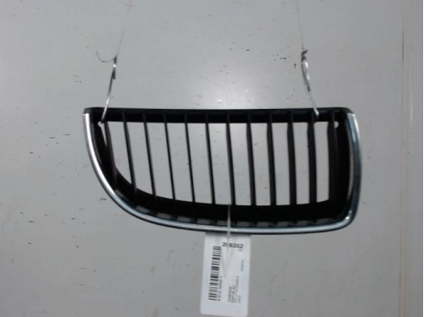 GRILLE CALANDRE DROIT B.M.W. SERIE 3