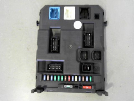 BOITIER GESTION HABITACLE PEUGEOT 207 2006-2013