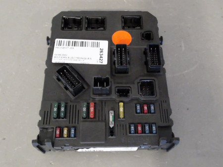 BOITIER GESTION HABITACLE PEUGEOT 206