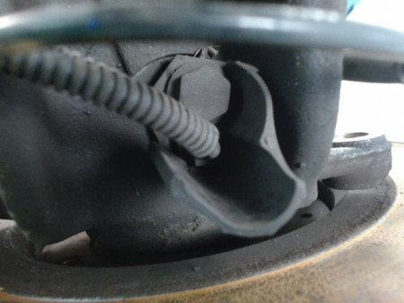 PIVOT AVANT DROIT PEUGEOT 208