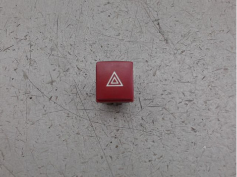 BOUTON DE WARNING PEUGEOT 207
