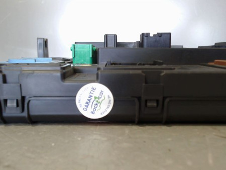 BOITIER GESTION HABITACLE PEUGEOT 208