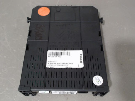 BOITIER GESTION HABITACLE PEUGEOT RCZ