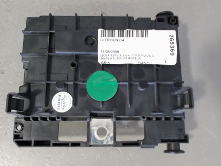BOITE A FUSIBLES CITROEN C4