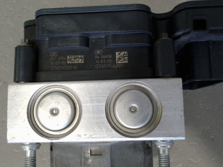 UNITE HYDRAULIQUE ABS DACIA SANDERO