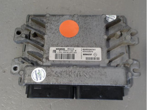 CALCULATEUR MOTEUR RENAULT CLIO