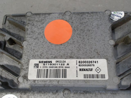 CALCULATEUR MOTEUR RENAULT CLIO